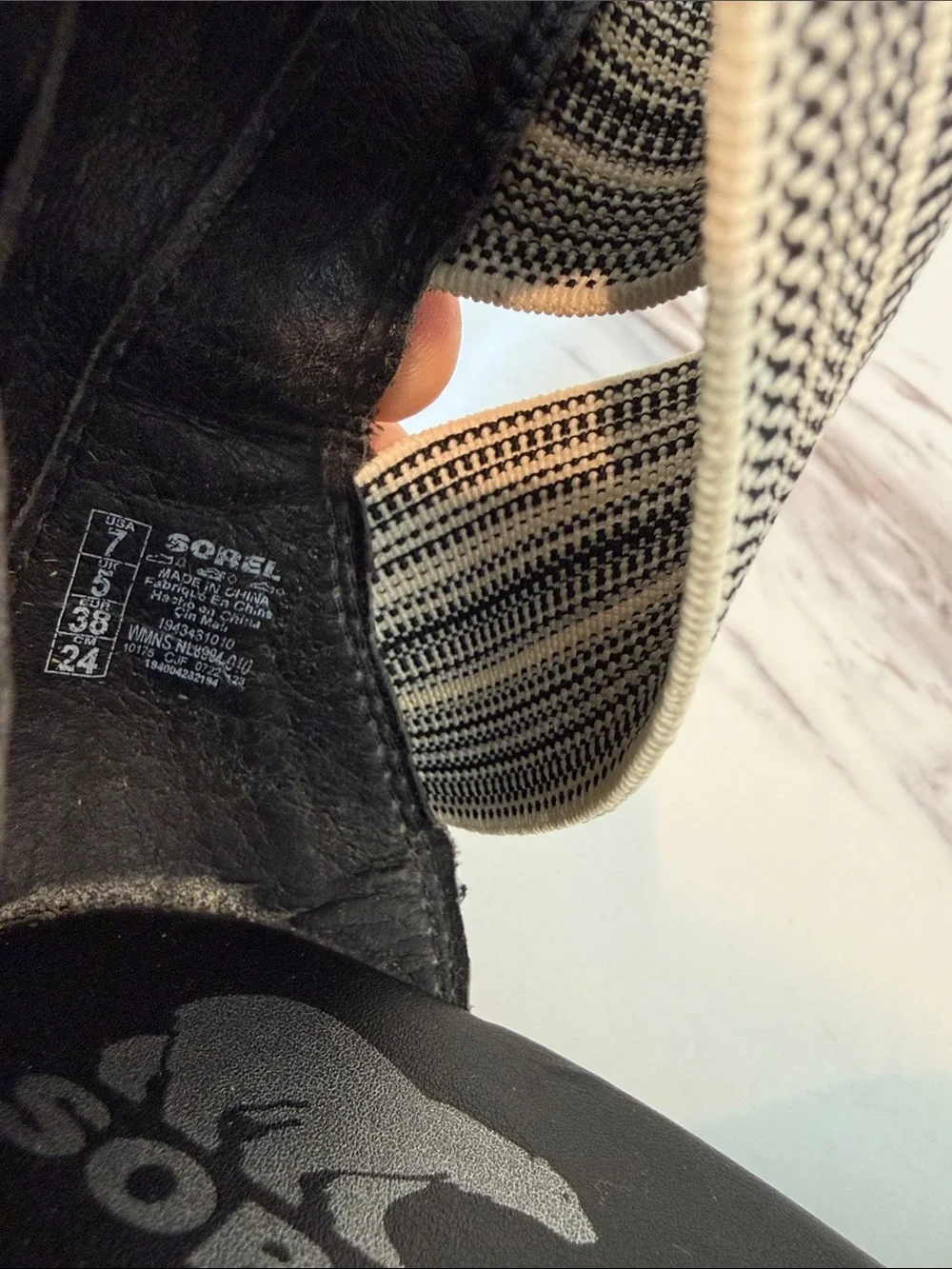 Sorel | Cameron Flatform Ankle Strap Sandal | Black & White | Size 7